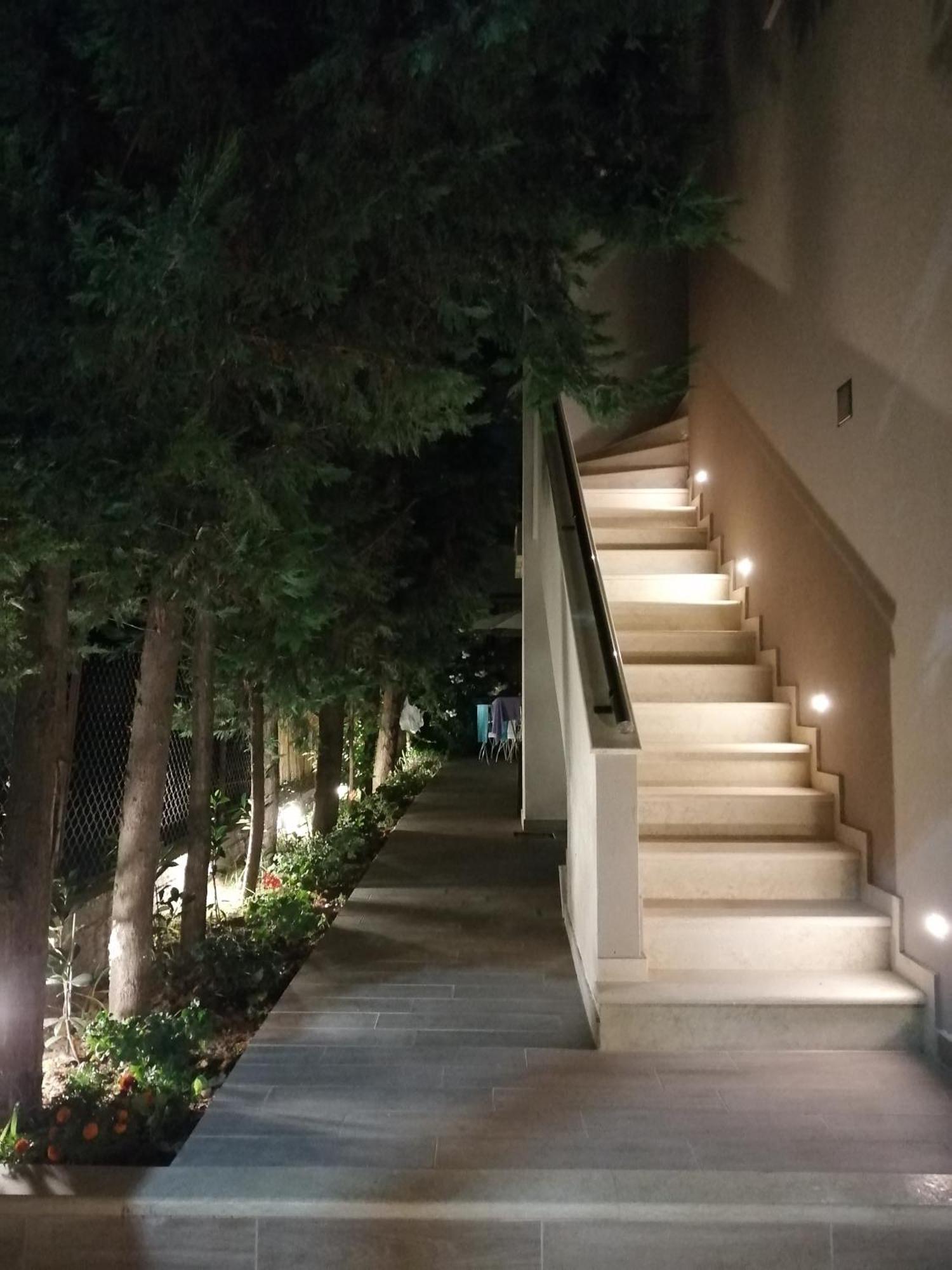 Perla Studios Paralia Dionysiou Exterior photo